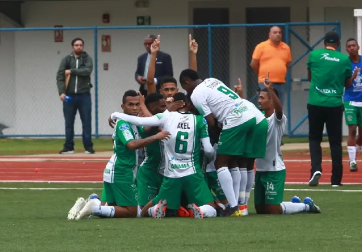 Alianza y Sporting empataron ayer gracias a los goles de Santiago Rodríguez (3')  y Cristhian Valencia (75'), respectivamente. Anayansi Gamez