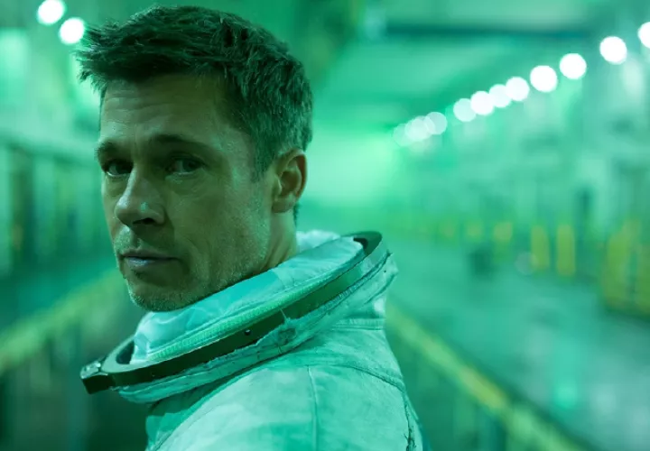 Brad Pitt interpreta a Roy McBride, en la cinta "Ad Astra".