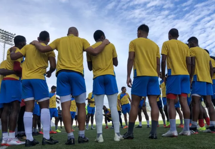 CAI de La Chorrera entrena con miras al partido contra Sporting. @LPF