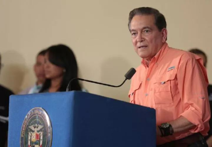 Laurentino Cortizo hizo las declaraciones durante un acto de entrega de más de 200 títulos de propiedad a humildes familias en la comunidad de Río Hato.