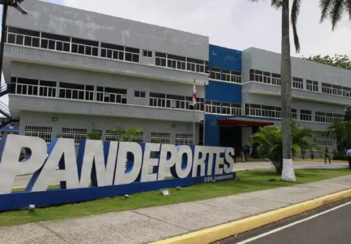 Instalaciones de Pandeportes. Anayansi Gamez
