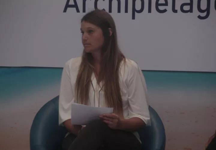 La fundadora de Ocean Legacy, Chloé Dubois, está preocupada por el vacío que tiene Panamá sobre basura plástica. Foto Víctor Arosemena