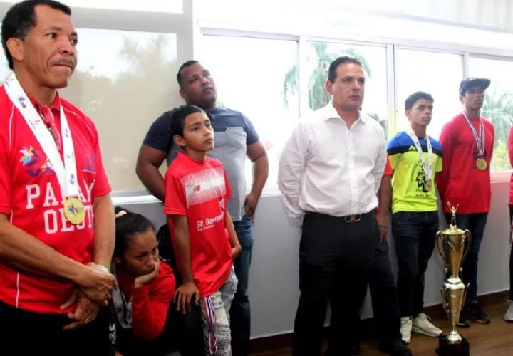Luchadores panameños piensan en el Panamericano. @Pandeportes