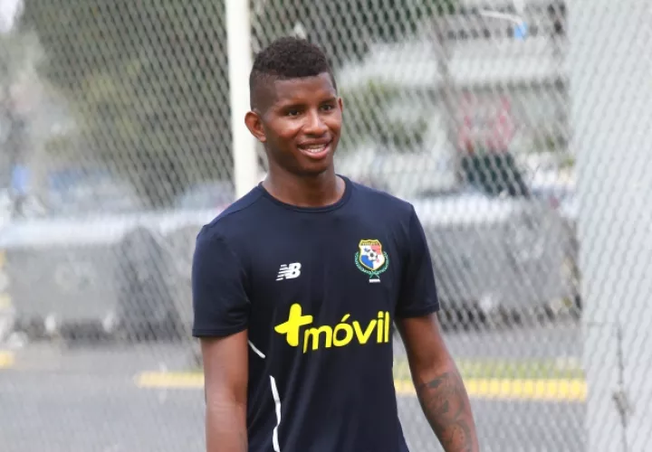 Fidel Escobar juega su primera temporada en España. Foto Cortesía