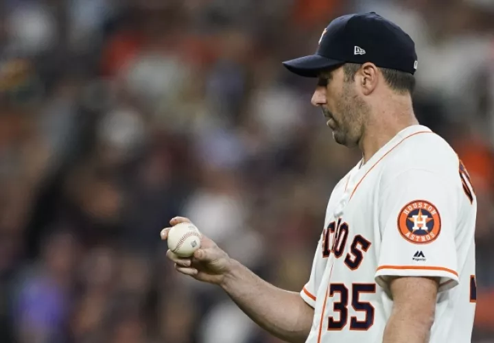 Justin Verlander abrirá por los Astros de Houston hoy contra los Nacionales. AP