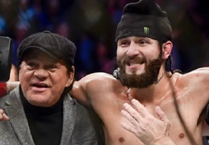 Roberto Durán le extendió una invitación a Masvidal para que venga a Panamá. Roberto Durán