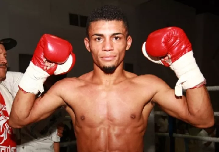 'Gallito' Batista también es campeón de la IBA en las 115 libras. Anayansi Gamez