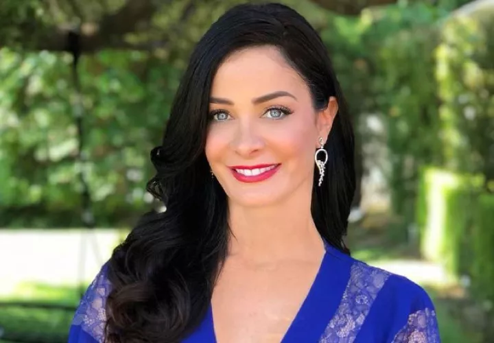 Dayanara Torres.  Instagram