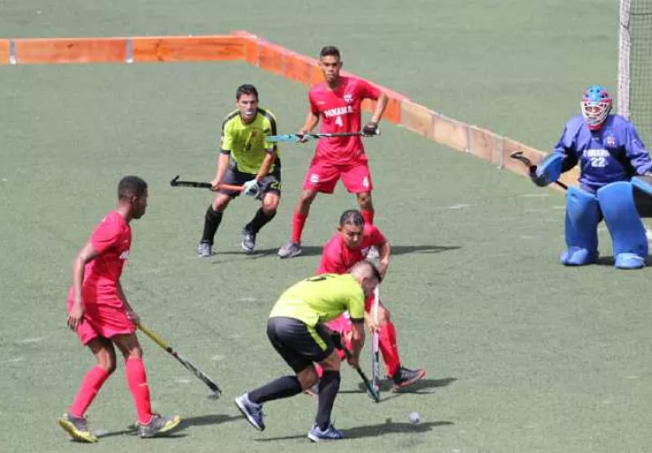 El torneo se juega en el estadio Óscar Suman Carrillo de la UP. Cortesía