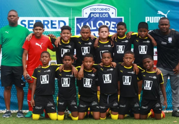 Academia de Fútbol Román Torres. Foto:Anayansi Gamez