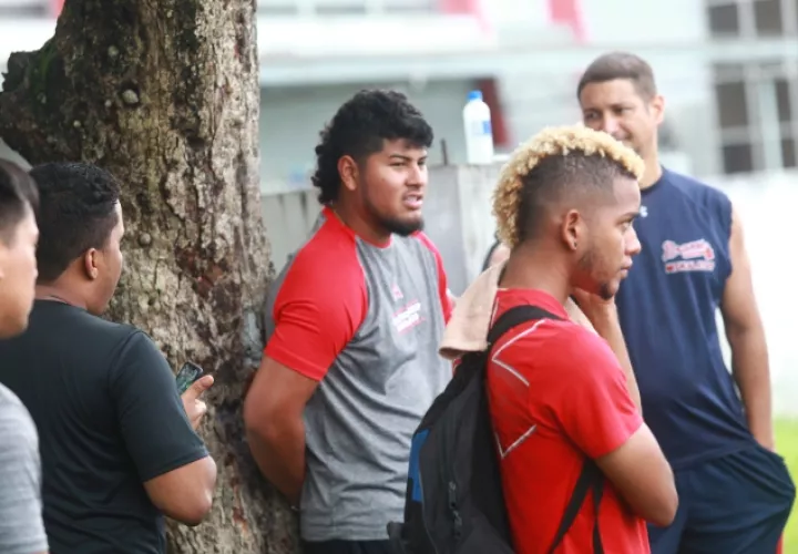 Jaime Barría, luego de entrenar en el estadio Rommel Fernández. Anayansi Gamez