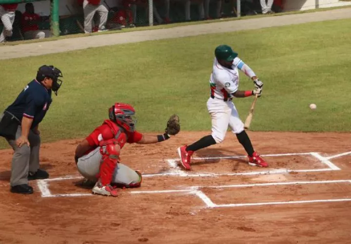 Astronautas y Federales buscan su boleto a la Serie del Caribe. Probeis