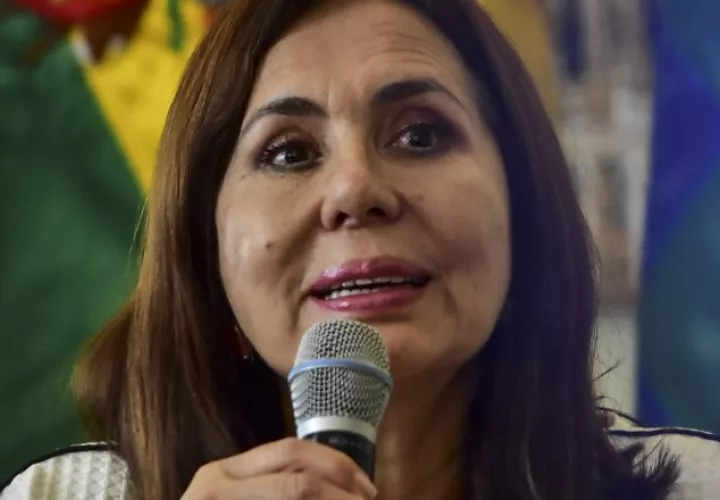 Canciller interina de Bolivia, Karen Longaric. EFE