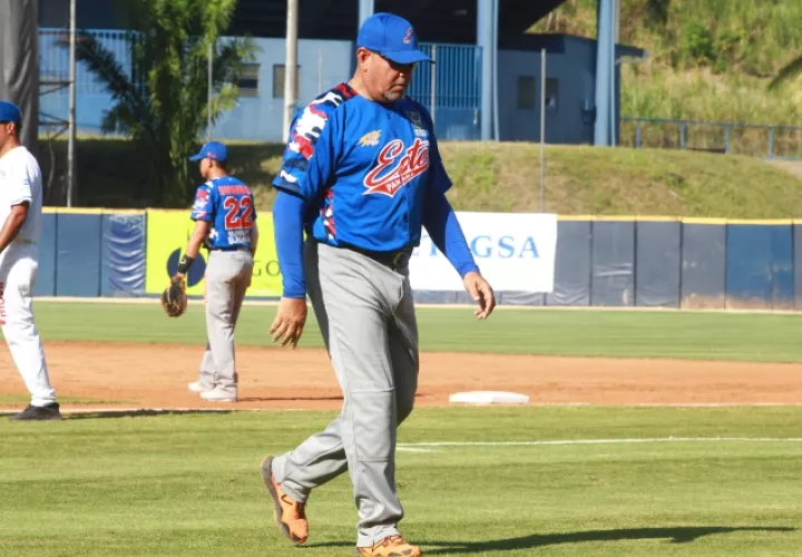 Carlos César Maldonado fue expulsado. Foto: Anayansi Gamez