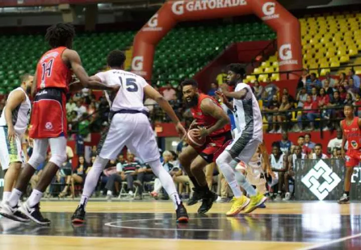 Las semifinales y la final se jugarán al mejor de tres partidos. Foto Cortesía