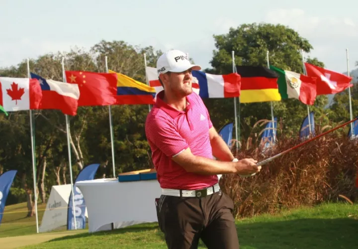 Mito Pereira  acumula 202  impactos y está a dos golpes del estadounidense Chase Wright, líder del torneo. Anayansi Gamez