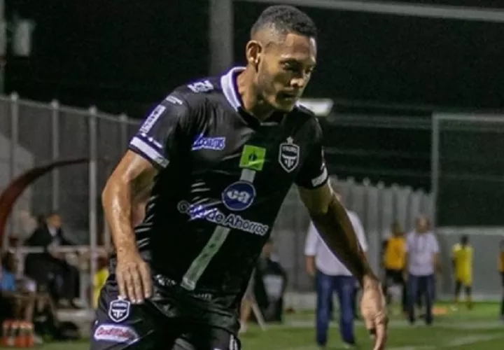 Ismael Díaz anotó su primer gol del torneo con Tauro. @LPF
