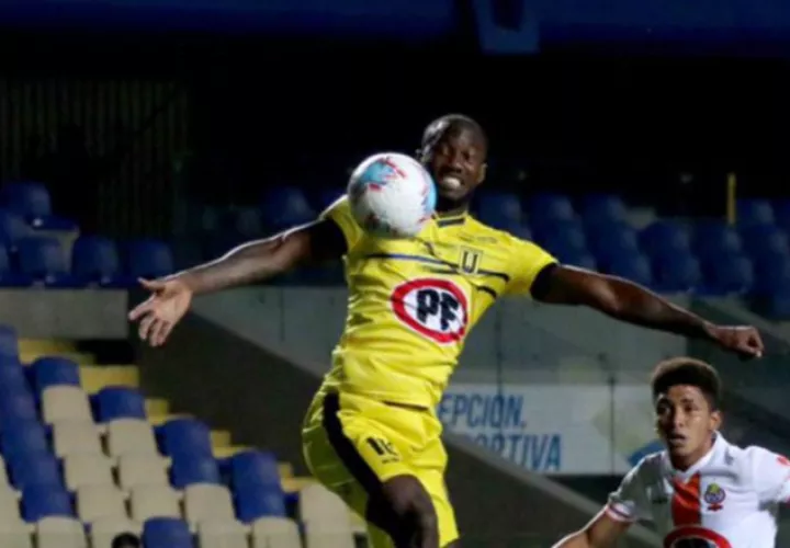 Waterman considera que la falta merecía de roja directa. Foto @FutbolUdeC