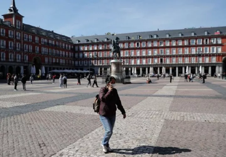 El Gobierno de Argentina dispuso la suspensión de vuelos. EFE