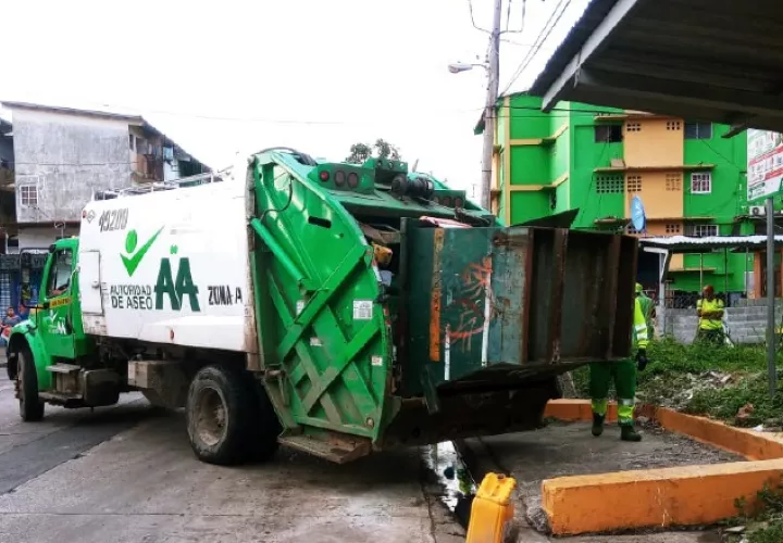 Unos 415 colaboradores están laborando en la AAUD actualmente.