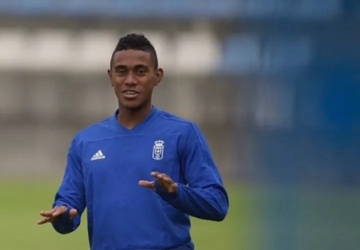 Yoel Bárcenas. Foto:@RealOviedo