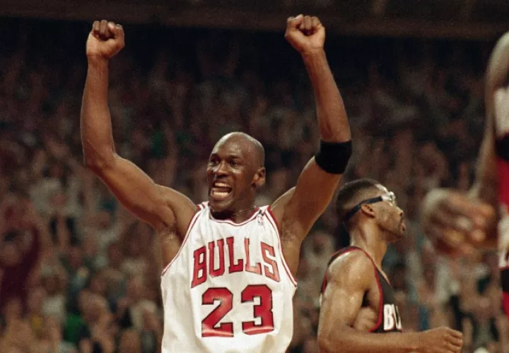 Michael Jordan con los Bulls de Chicago. AP