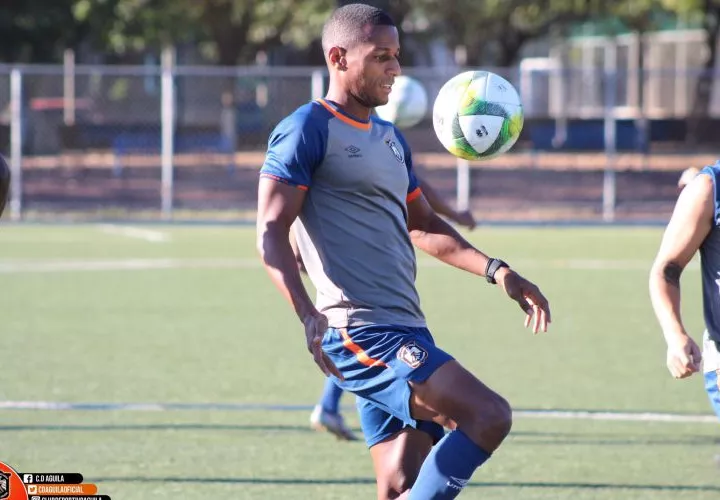 Nicolás 'Yuyu' Muñoz. Foto:@cdaguilaoficial