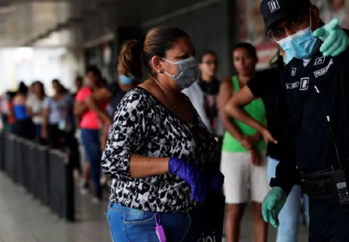 La pandemia ha golpeado la economía. 