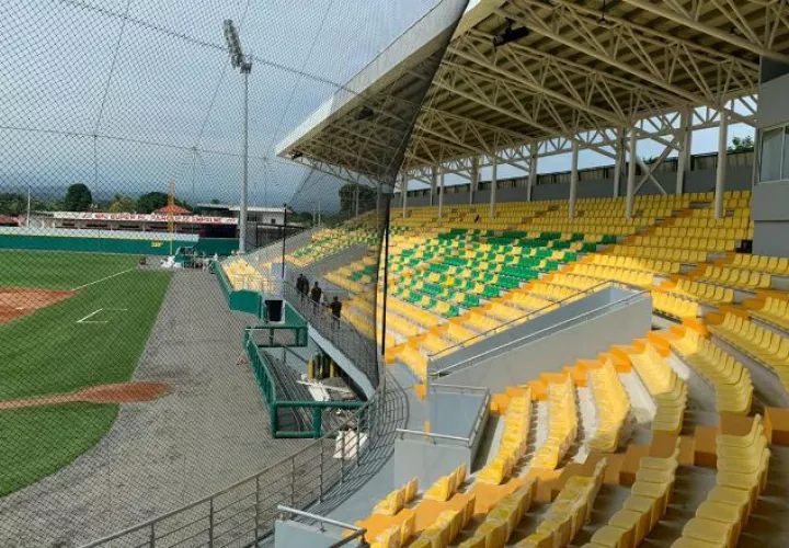 Estadio Calvin Byron. Foto: Pandeportes