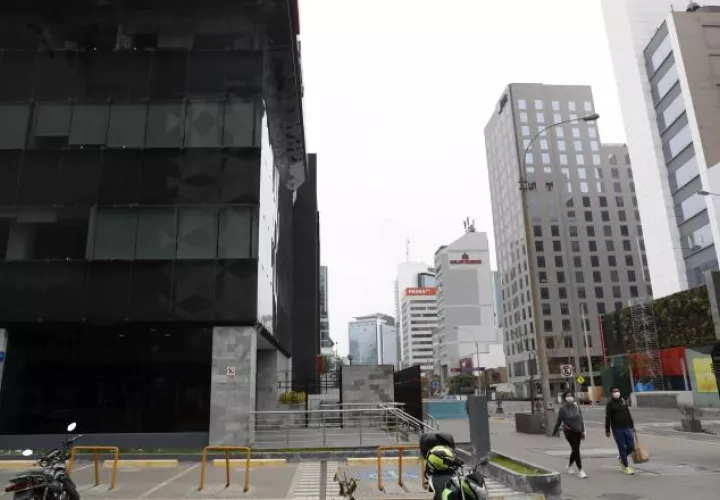 Centro financiero en Lima, Perú. EFE
