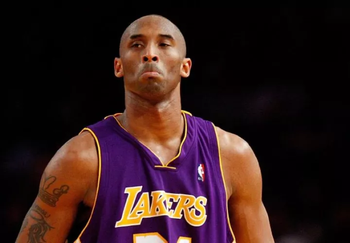 Kobe Bryant fue figura con los Lakers. Foto: AP