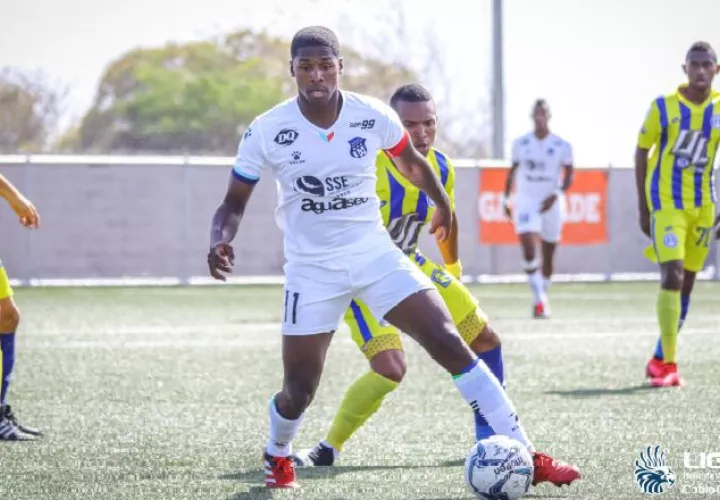 Armando Cooper estuvo con Árabe Unido en el torneo anterior. Foto:LPF