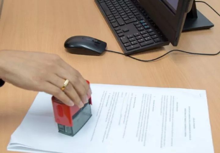 Casi 11 mil empresas en Panamá han aplicado para la suspensión de contratos a sus empleados.