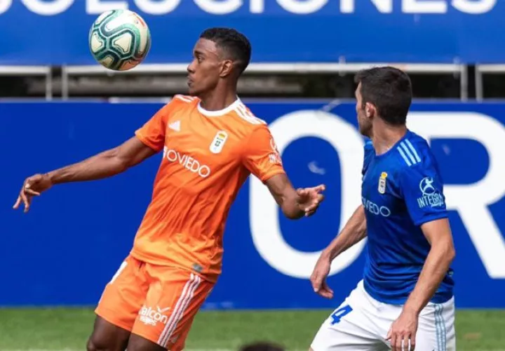 Édgar Yoel Bárcenas. Foto:@RealOviedo