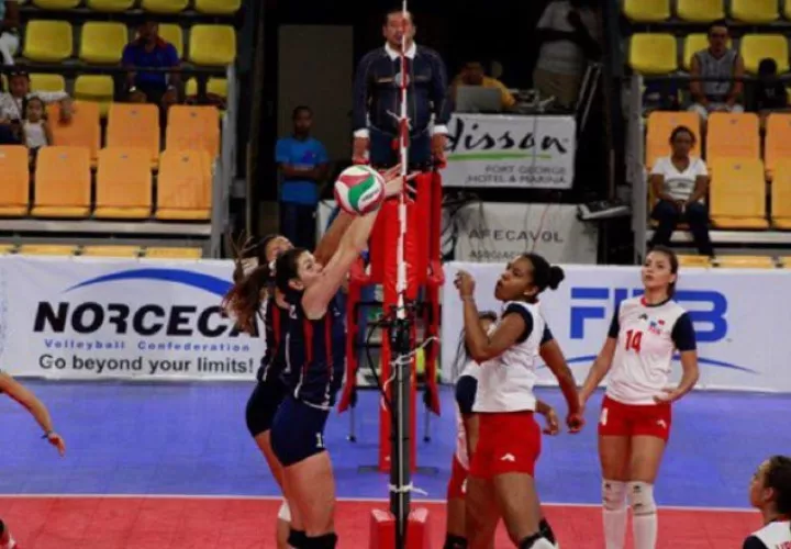 Selección femenina de Panamá en un torneo regional.Foto:Archivo