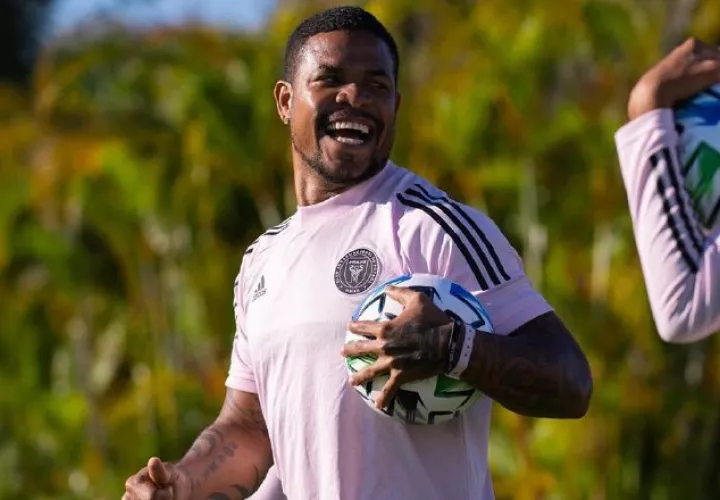 El panameño Román Torres defensa central del Inter Miami festeja el regreso a la competencia en la MLS. Foto:romantorres_05