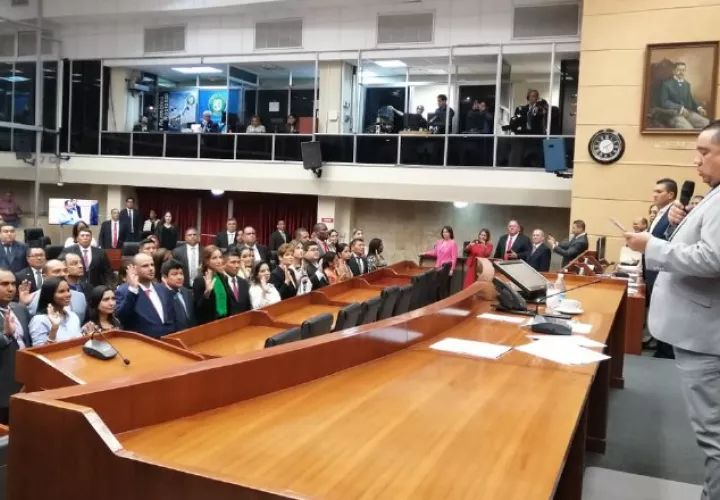 El presidente Laurentino Cortizo pidió que solo se discuta el veto parcial a la ley de moratoria. Archivo.