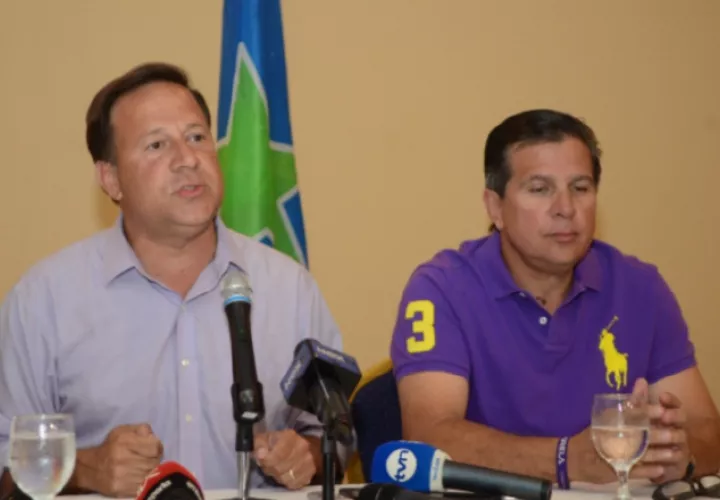 Juan Carlos y José Luis "Popi" Varela. Archivo