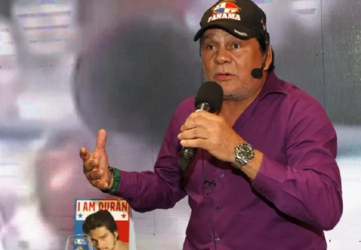 6  La gloria del boxeo panameño presenta su libro. Fotos:@robertoduranbox 