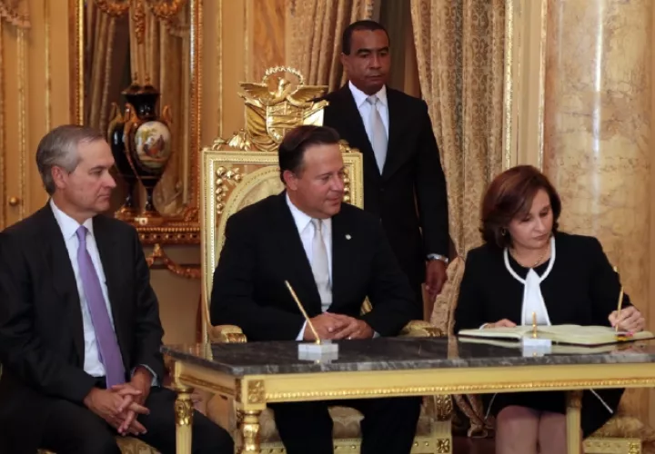 Los Varelaleaks evidenciaron la intromisión de Juan Carlos Varela en el Ministerio Público y su inusual cercanía con la procuradora Kenia Porcell. 