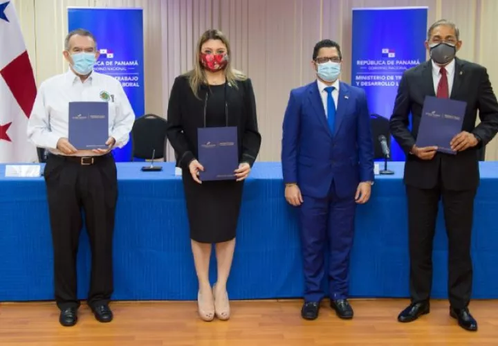 La Mesa Tripartita asegura que completó 900 horas de trabajo. 