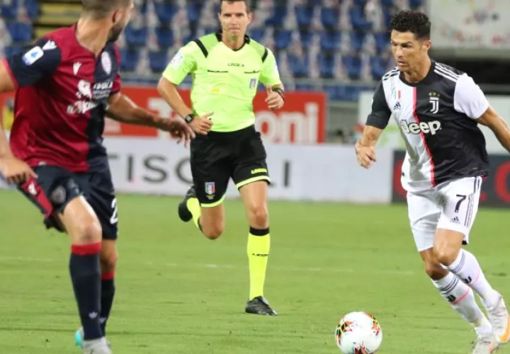 Juventus con Ronaldo perdió ante Cagliari. Foto:EFE