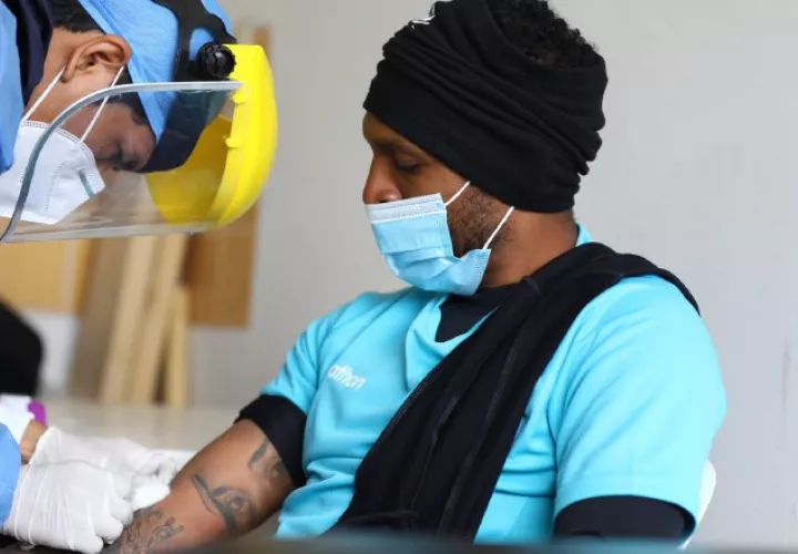 Alberto "Negrito" Quintero en sus pruebas médicas. Foto:@Universitario