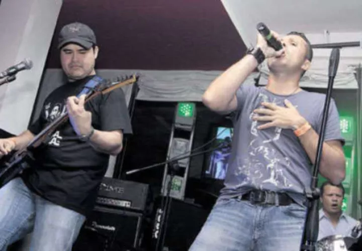 Chad Valdés, vocalista de la banda Dialecto. Cortesía