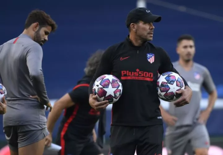 Diego Pablo "Cholo" Simeone técnico del Atlétco de Madrid. Foto:EFE