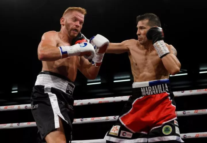Sergio "Maravilla" Martínez conecta a José Fandiño. Foto:EFE