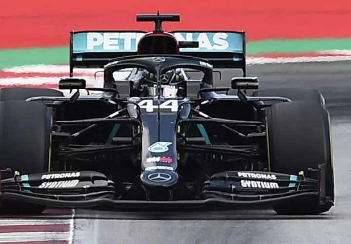 Lewis Hamilton es el actual líder de la Fórmula Uno. Foto:EFE