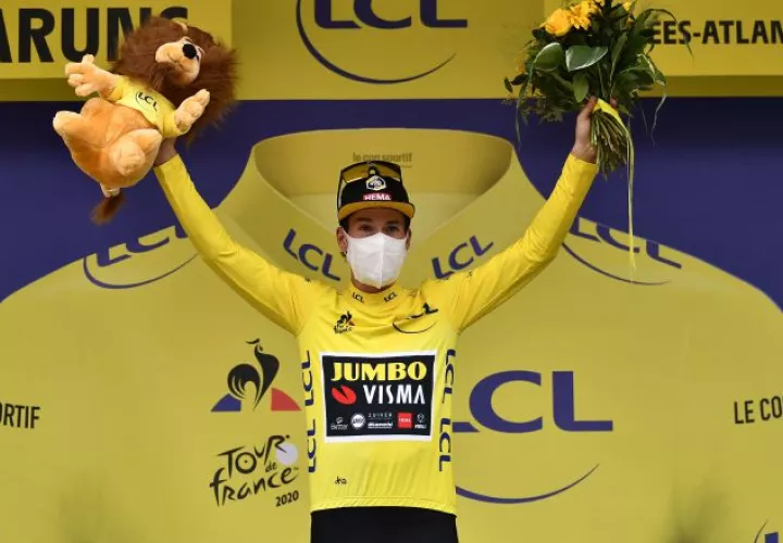 Primoz Roglic es el líder actual del Tour de Francia, luego de un día de descanso. Foto:EFE