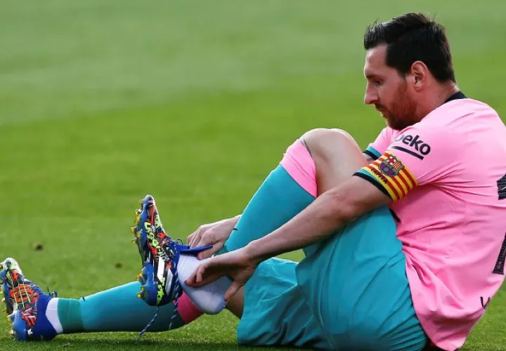 Messi anotó dos goles en el amistoso con el Girona. Foto:EFE