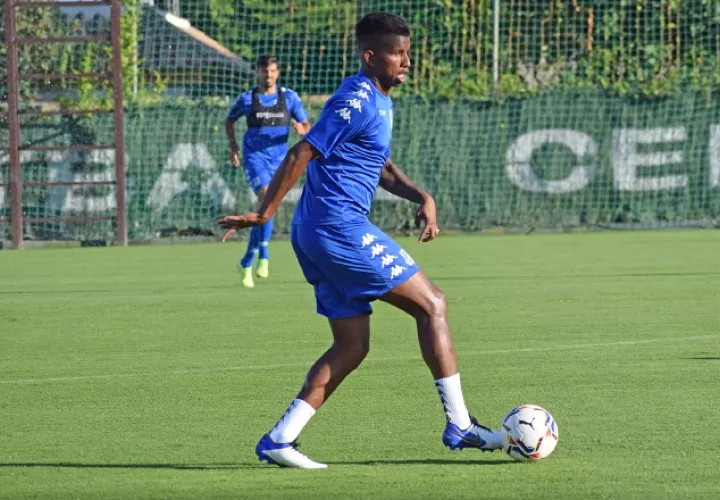 Fidel Escobar en los entrenamientos de Alcorcón. Foto:@AD_Alcorcon